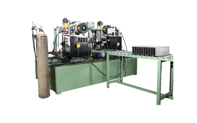 Transformer corrugated fin seam welding machine with bracing rod
